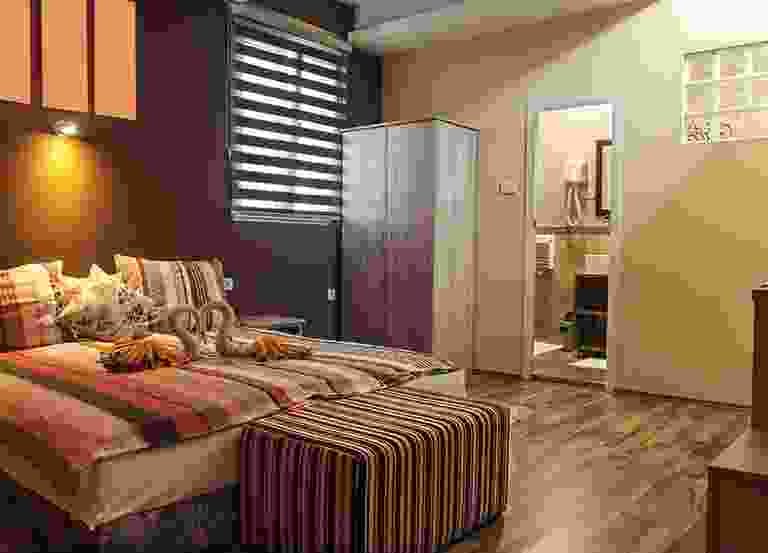 image-flip-4